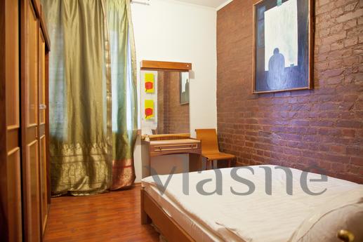 Basma, COZY treshka on Komsomolskaya., Moscow - apartment by the day