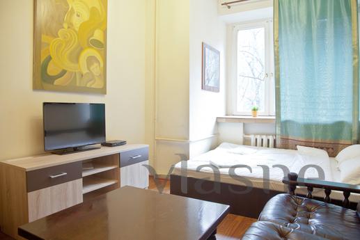 Basma, COZY treshka on Komsomolskaya., Moscow - apartment by the day