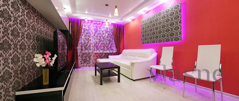 This stylish two-room apartment is in 8 minutes walk from th
