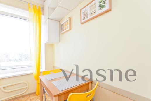 NYA3, Bright apartment Taganka, Moscow - apartment by the day