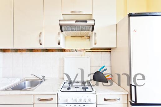 NYA3, Bright apartment Taganka, Moscow - apartment by the day