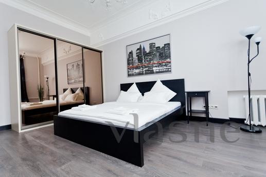 Pollutants. Huge apartment, metro Tagank, Moscow - apartment by the day