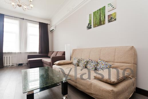 Pollutants. Huge apartment, metro Tagank, Moscow - apartment by the day