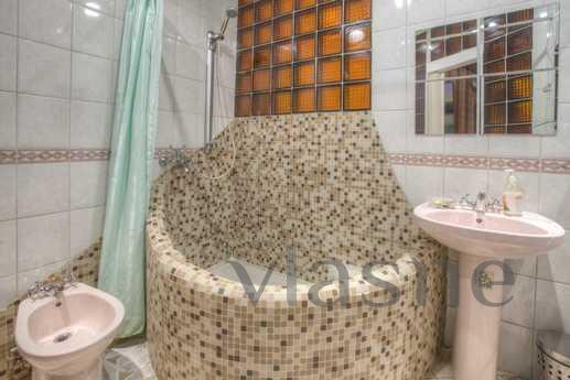 1 bedroom apartment in the hear, Saint Petersburg - apartment by the day