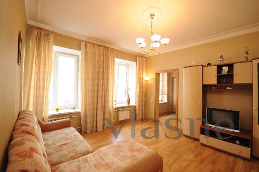 Apartment for rent with parking, Saint Petersburg - apartment by the day