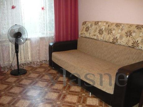 Daily rent studio apartment. PRICE 2500 sutki.Komfortnaya co