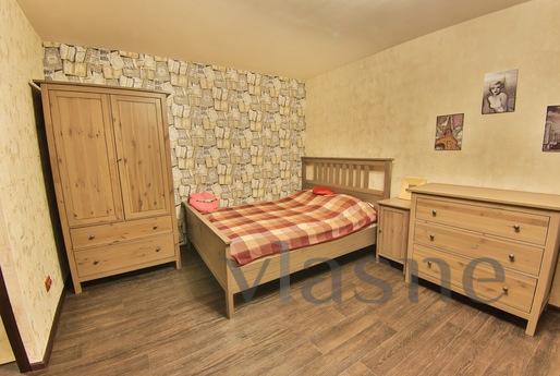 Stylish fresh repair located on the second floor of an apart