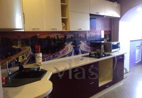 1 BR on the Boulevard of Dmitry Donskoy, Moscow - apartment by the day