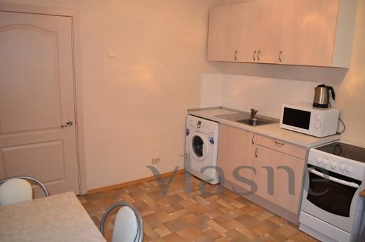 Cozy apartment in the area Zaeltsovsky, Novosibirsk - apartment by the day