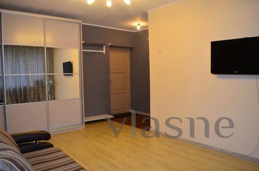 Cozy apartment in the area Zaeltsovsky, Novosibirsk - apartment by the day