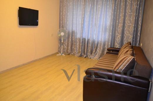 Cozy apartment in the area Zaeltsovsky, Novosibirsk - apartment by the day