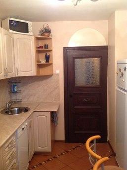 Dvushka near Rizhskogovokzala, Moscow - apartment by the day