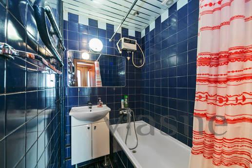 Spacious apartment in the metro in 1905, Moscow - apartment by the day