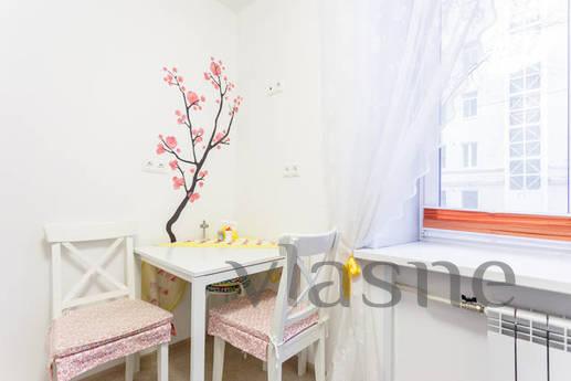 New apartments at Patriarch's Ponds, Moscow - apartment by the day