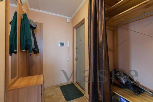 Bright apartment 1 minute from m.VDNH, Moscow - apartment by the day