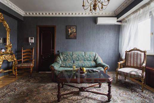 Luxury apartments with views, Moscow - apartment by the day