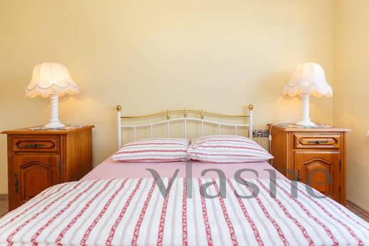 Luxury apartments in the center, Moscow - apartment by the day