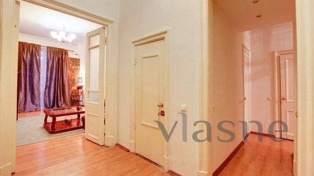 3 bedroom apartment for rent, Moscow - apartment by the day