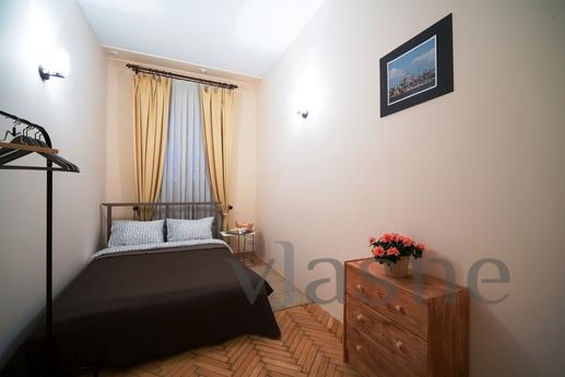 Hotel Room, Saint Petersburg - apartment by the day