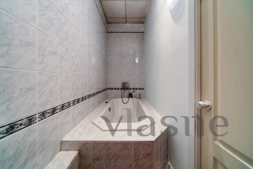 Hotel Room, Saint Petersburg - apartment by the day