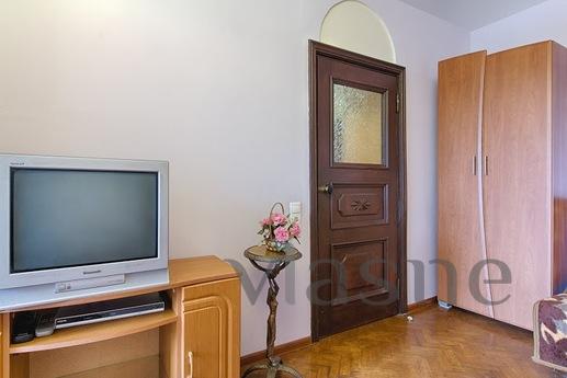 Apartment for Rent in m Mendeleevskaya!, Moscow - apartment by the day