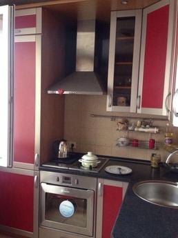For rent near metro, Moscow - apartment by the day