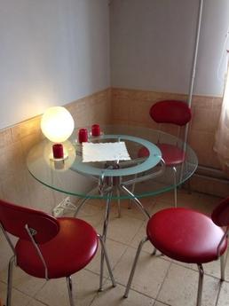 For rent near metro, Moscow - apartment by the day