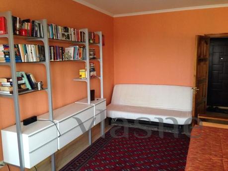 For WITHOUT COMMISSIONS. I offer you a one-bedroom apartment