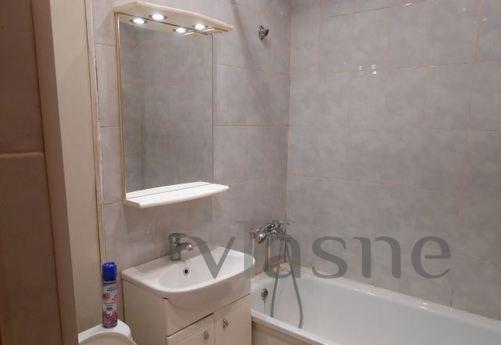 2-room apartment on Komsomolskaya Square, Perm - apartment by the day