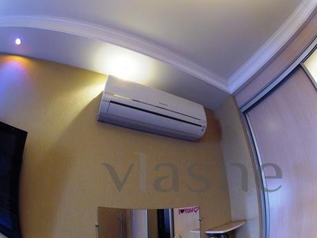 Beautiful, cozy 2-to. apartment in the c, Perm - apartment by the day