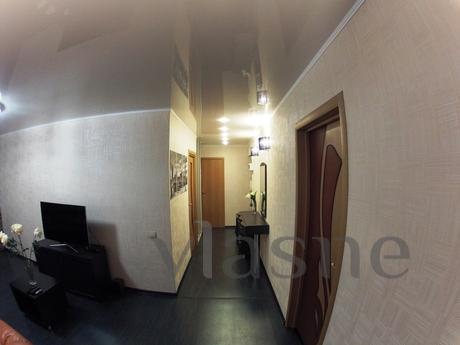 3-room. renovated apartment in the cente, Perm - apartment by the day