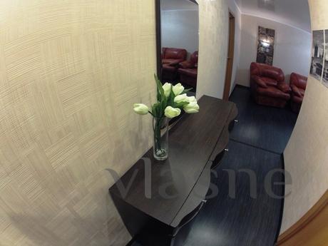 3-room. renovated apartment in the cente, Perm - apartment by the day