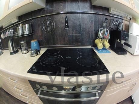Beautiful 3-bedroom apartment, Perm - apartment by the day