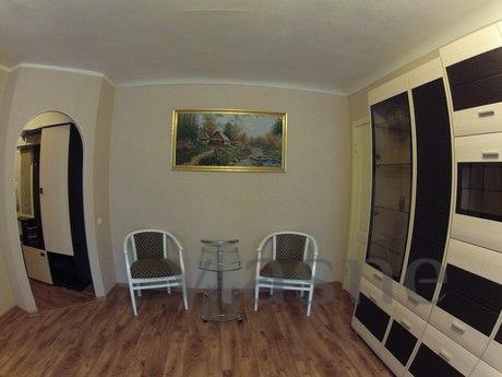 2K COMFORTABLE APARTMENT IN THE CENTRE, Perm - apartment by the day