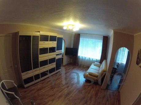 2K COMFORTABLE APARTMENT IN THE CENTRE, Perm - apartment by the day