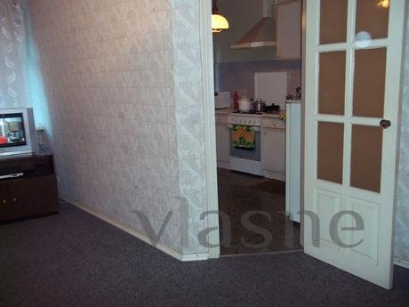1 . in the center of Saratov to rent 1 . in the center of Saratov to rent, Saratov - apartment by the day