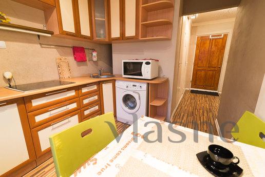 Apartment opposite the  Botanic station, Yekaterinburg - apartment by the day
