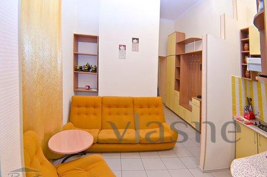 Decent apartment near the subway, Moscow - apartment by the day