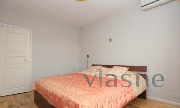 3 Apartment, 80 m², Moscow - apartment by the day
