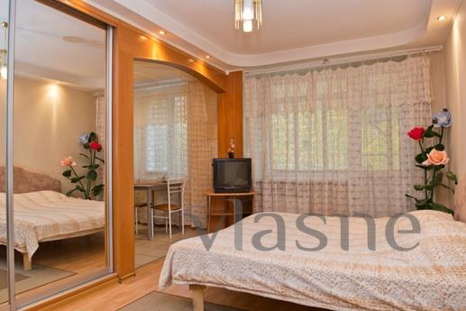 VIP-studio! Central Market!, Novosibirsk - apartment by the day