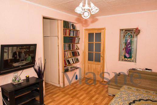 Red Avenue! Separate rooms! WI, Novosibirsk - apartment by the day
