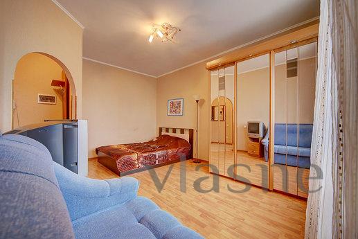 Cozy apartment in a luxury house, Saint Petersburg - apartment by the day