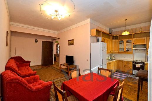 Apartment for a big company., Saint Petersburg - apartment by the day