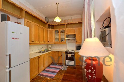 Apartment for a big company., Saint Petersburg - apartment by the day