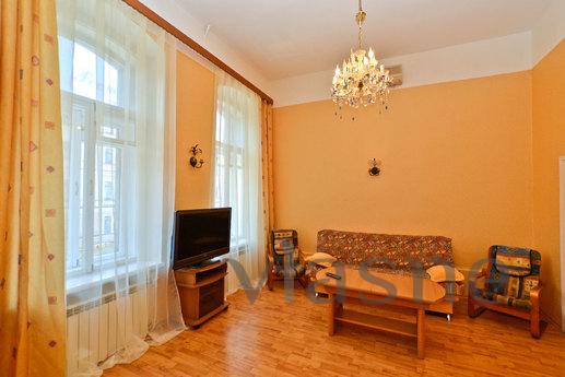 The apartment is on the intersection of, Saint Petersburg - apartment by the day