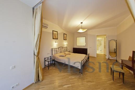 Luxury Apartments, Saint Petersburg - apartment by the day