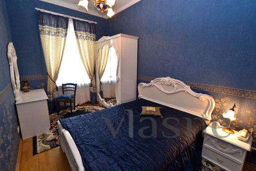 The apartment is in a contemporary style, Saint Petersburg - apartment by the day