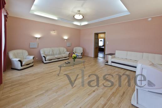 Apartment with Jacuzzi, Saint Petersburg - apartment by the day