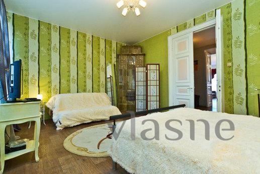 The apartment with balcony for 16 people, Saint Petersburg - apartment by the day