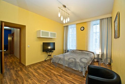 Two bathrooms, a sauna, a Jacuzzi, a bay, Saint Petersburg - apartment by the day